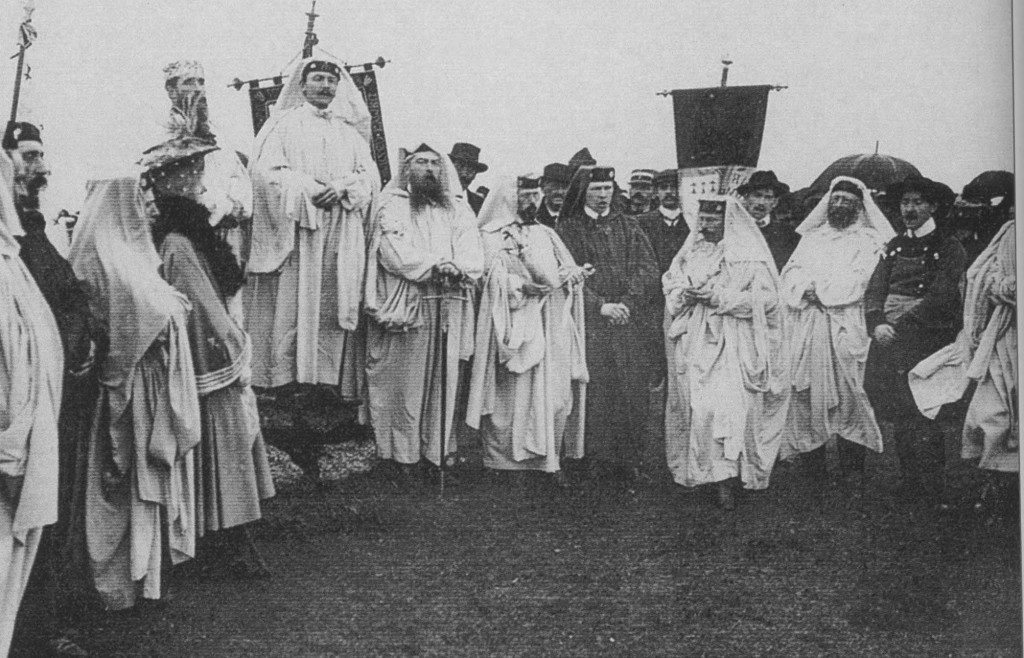 Gorsedd digor. Assemblée des Druides, Bardes et Ovates de Bretagne sur le Méné Bré en 1909